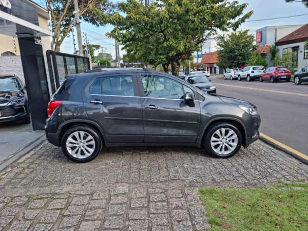 CHEVROLET TRACKER - Image 6