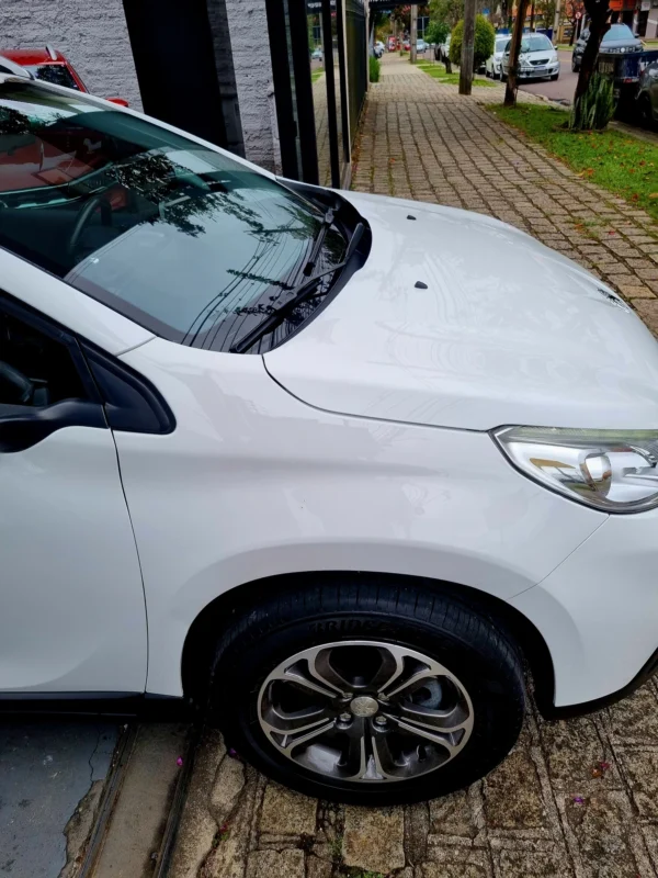 PEUGEOT 2008 - Image 10