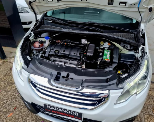 PEUGEOT 2008 - Image 4