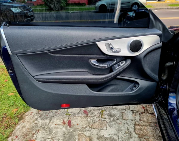 MERCEDES-BENZ C 250 - Image 12