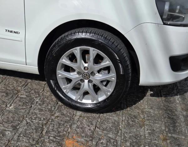 VOLKSWAGEN SPACEFOX - Image 8