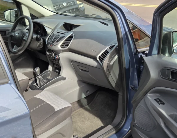 FORD ECOSPORT - Image 13