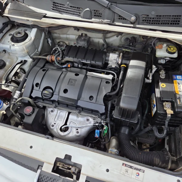 PEUGEOT PARTNER - Image 11