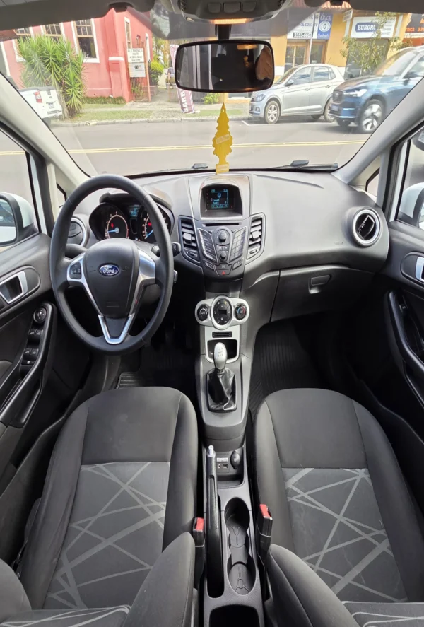 FORD FIESTA - Image 12