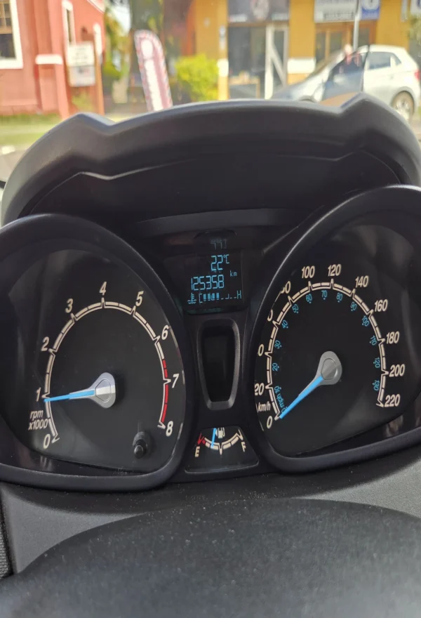 FORD FIESTA - Image 13