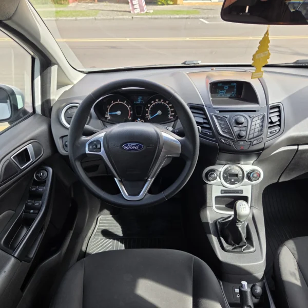 FORD FIESTA - Image 18