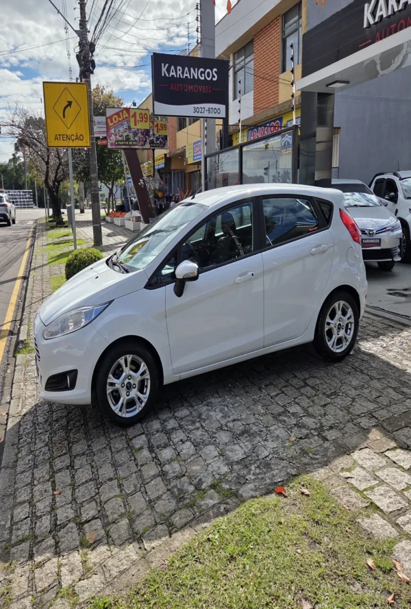 FORD FIESTA - Image 4