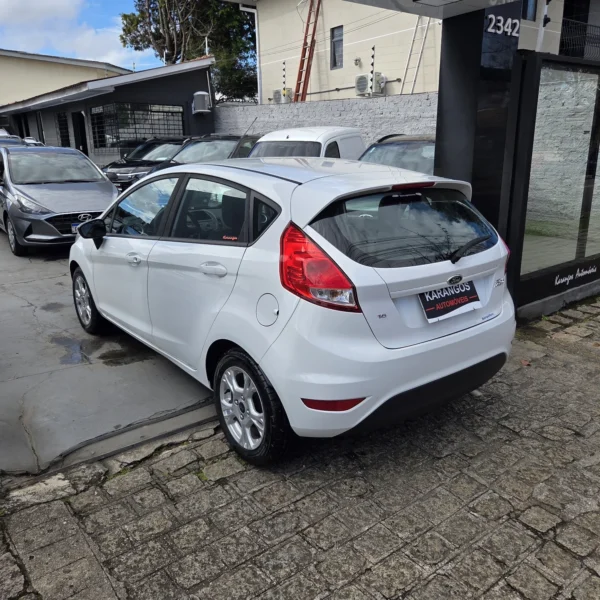 FORD FIESTA - Image 9
