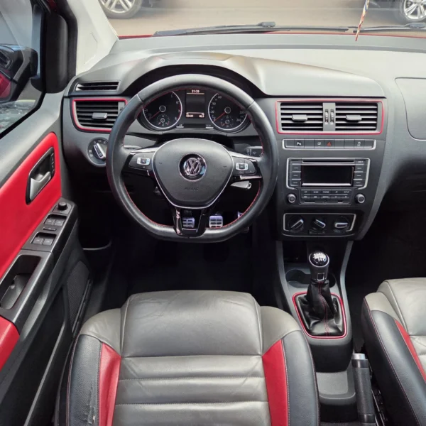 VOLKSWAGEN FOX - Image 13