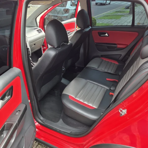 VOLKSWAGEN FOX - Image 16