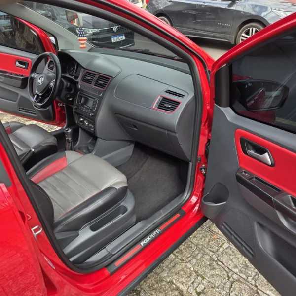 VOLKSWAGEN FOX - Image 17