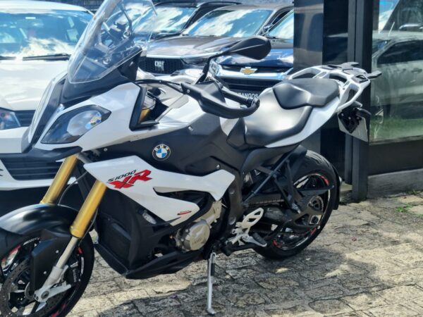 BMW S - Image 3