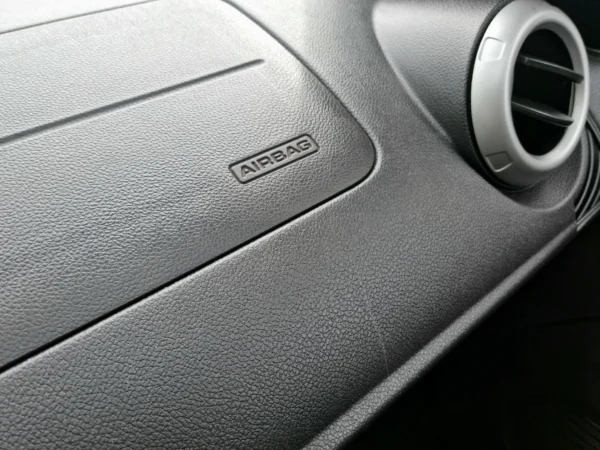 FORD FIESTA - Image 15