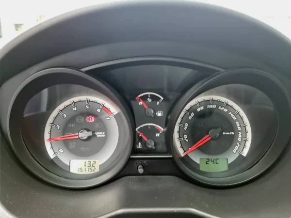 FORD FIESTA - Image 17