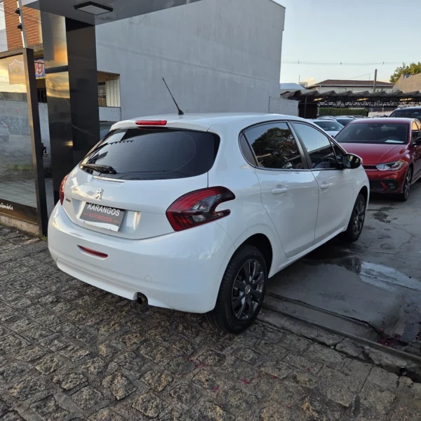 PEUGEOT 308 - Image 6