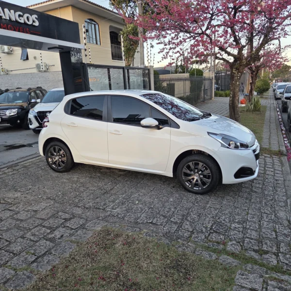 PEUGEOT 308 - Image 7