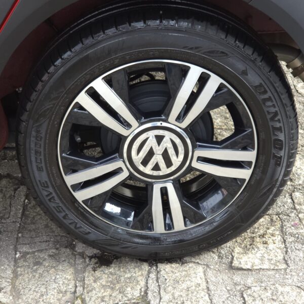 VOLKSWAGEN UP - Image 4