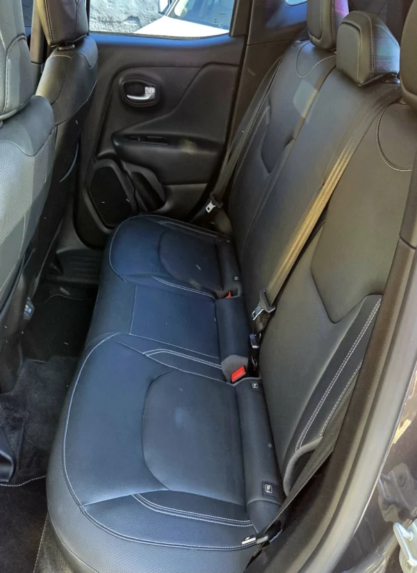 JEEP RENEGADE - Image 11