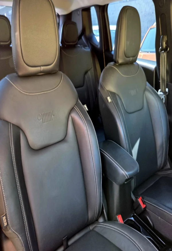 JEEP RENEGADE - Image 18