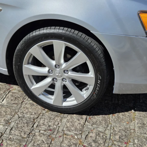 MITSUBISHI LANCER - Image 12