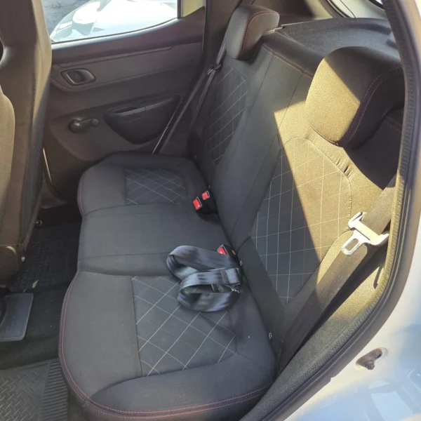 RENAULT KWID - Image 13