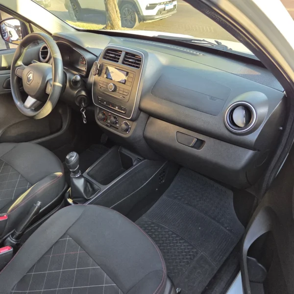 RENAULT KWID - Image 14