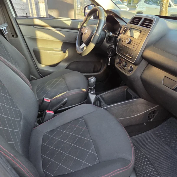 RENAULT KWID - Image 16