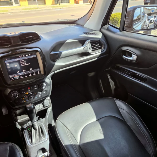 JEEP RENEGADE - Image 16