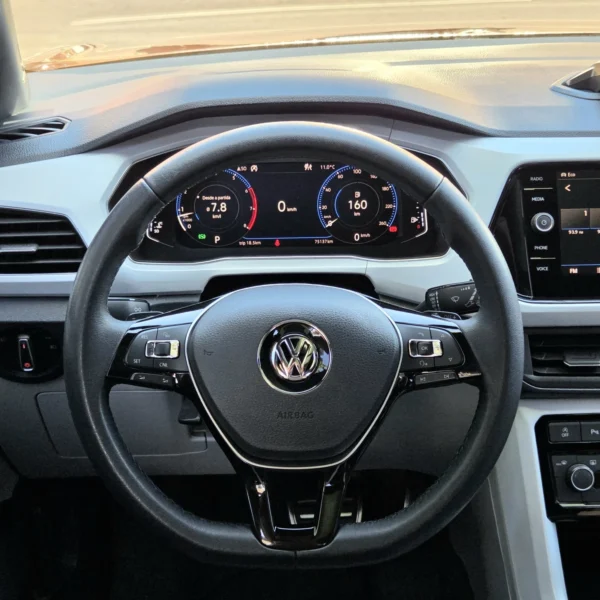 VOLKSWAGEN T-CROSS - Image 18