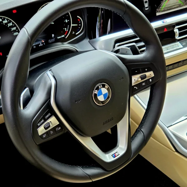 BMW 320I - Image 11