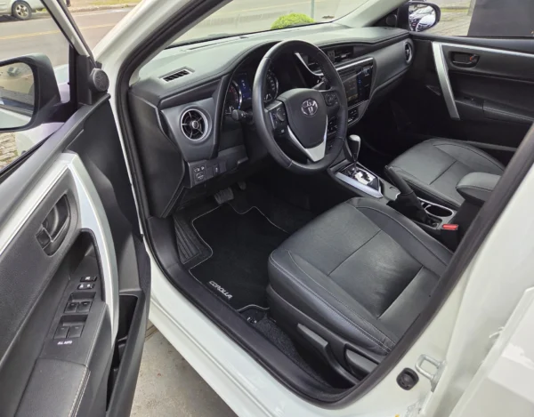 TOYOTA COROLLA - Image 9