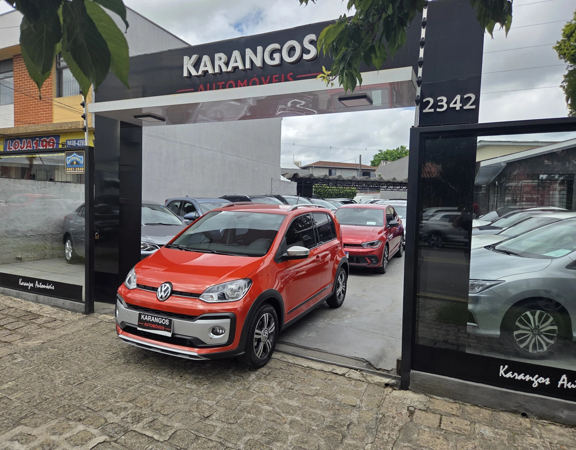 VOLKSWAGEN CROSS UP